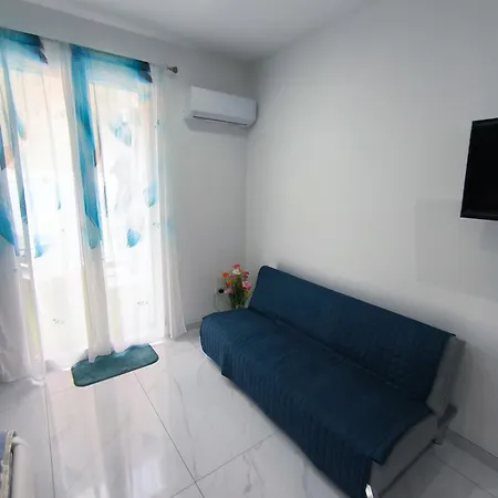 شقة Blu Mare أفولا